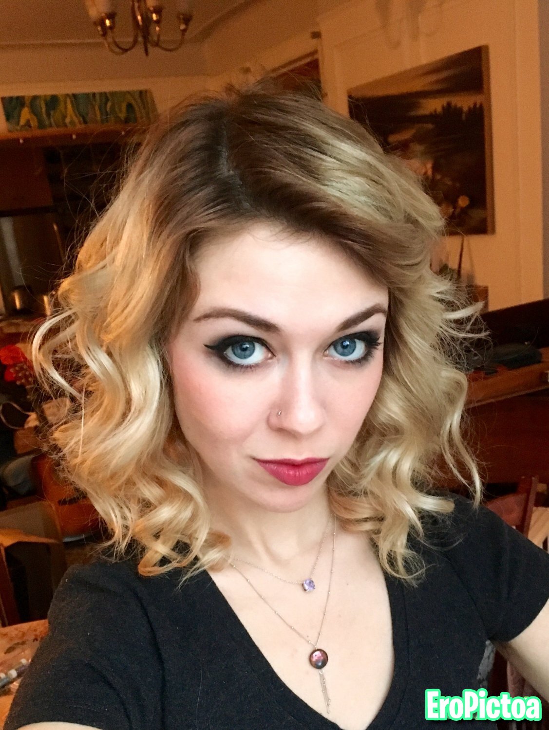 Webslut photo featuring Amateur
