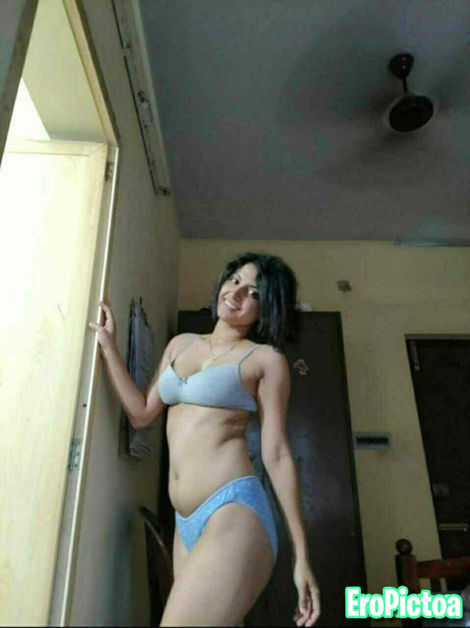Indian webslut photo featuring indian - Part 16