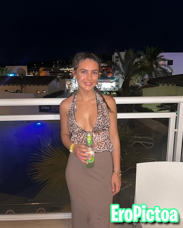 Angie Webslut photo - Part 1