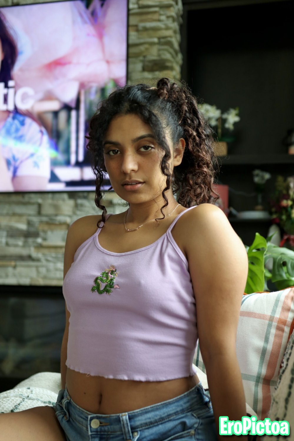 Desi Webslut photo featuring webslut