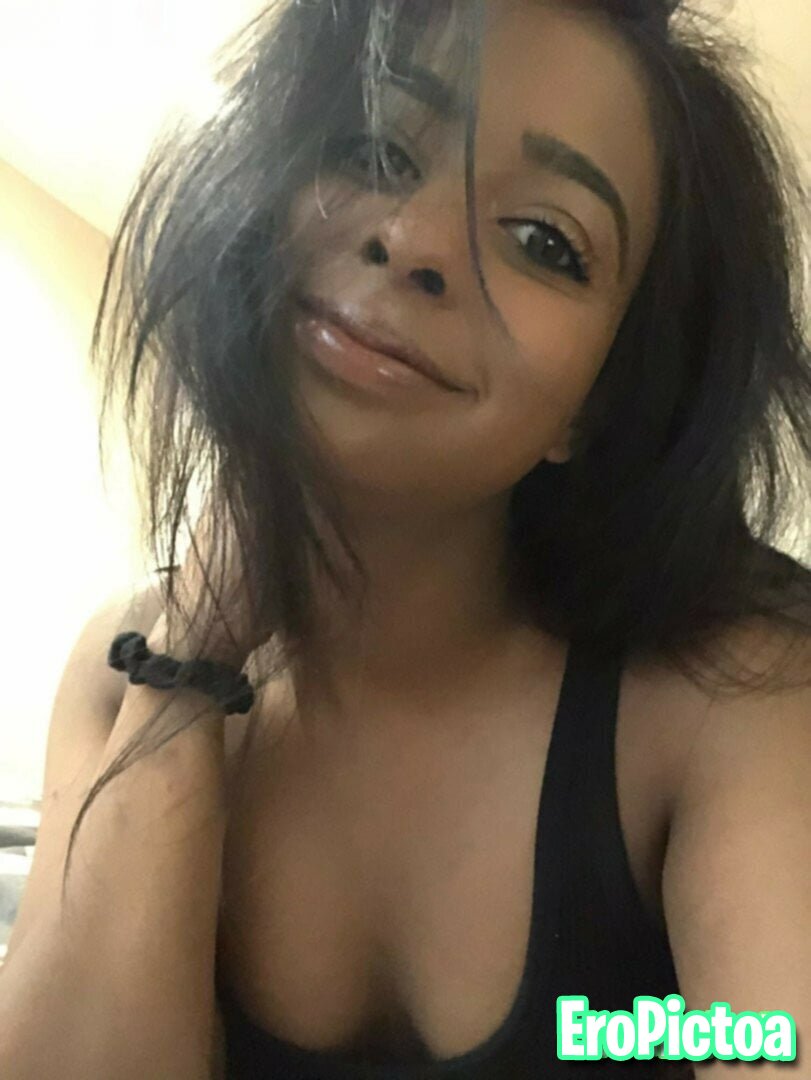 Indian webslut photo featuring indian