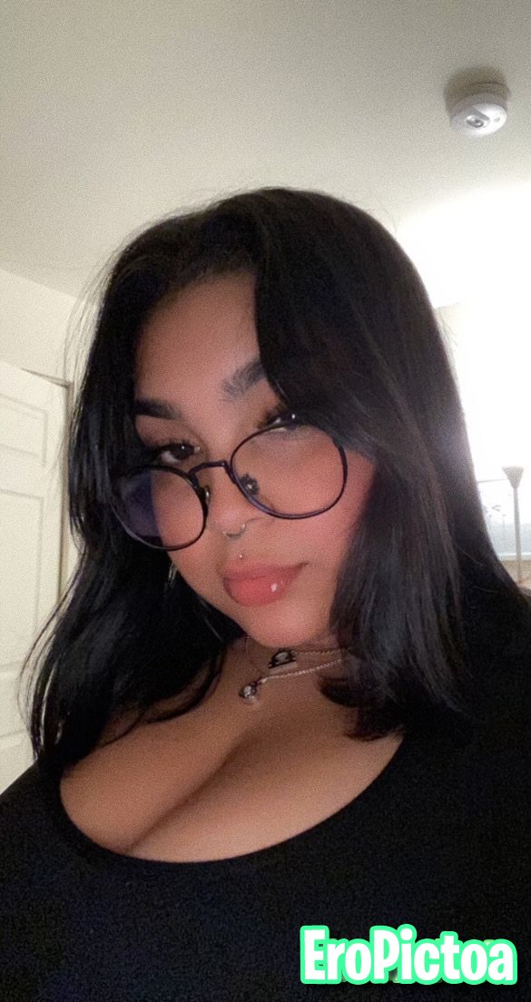 Hazel webslut exposed photo