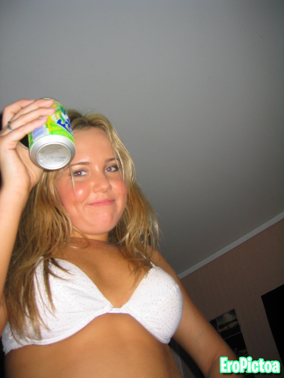 Hot webslut photo - Part 9