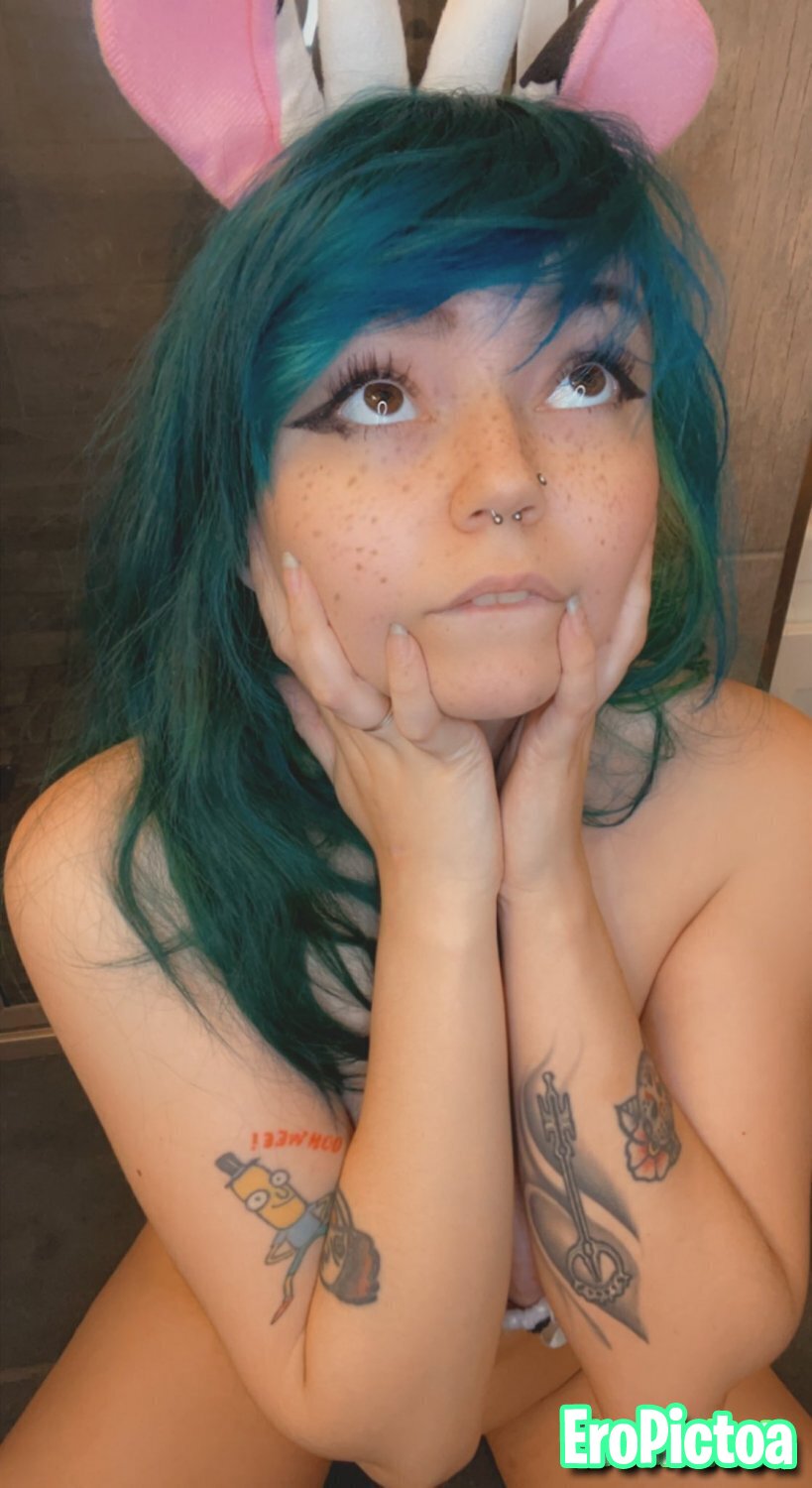 Busty Emo Webslut🖤💦 photo featuring emo webslut - Part 52
