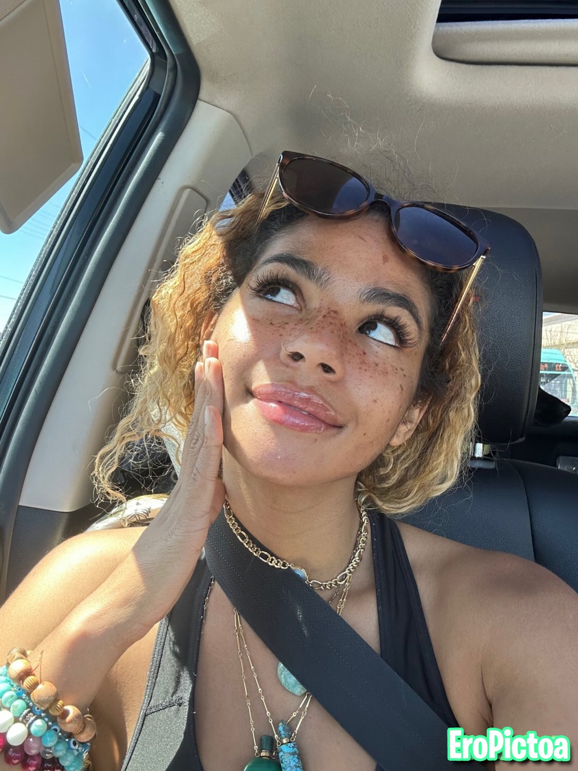 pretty ebony IG model solo photo featuring Model - Part 83