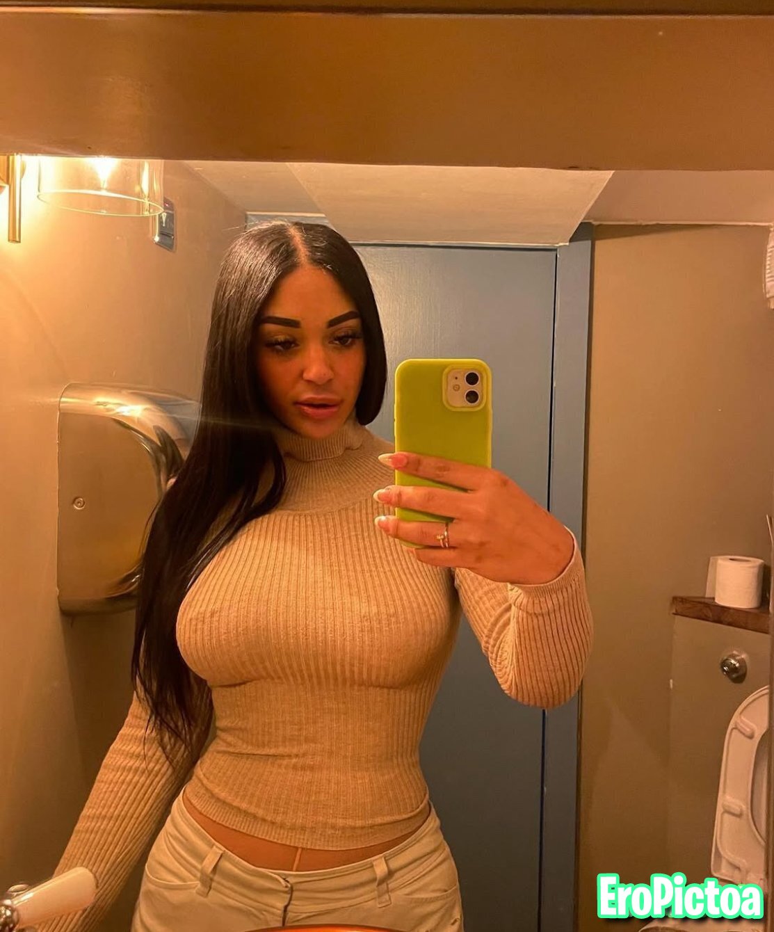 IG Wishlist #17 photo featuring no