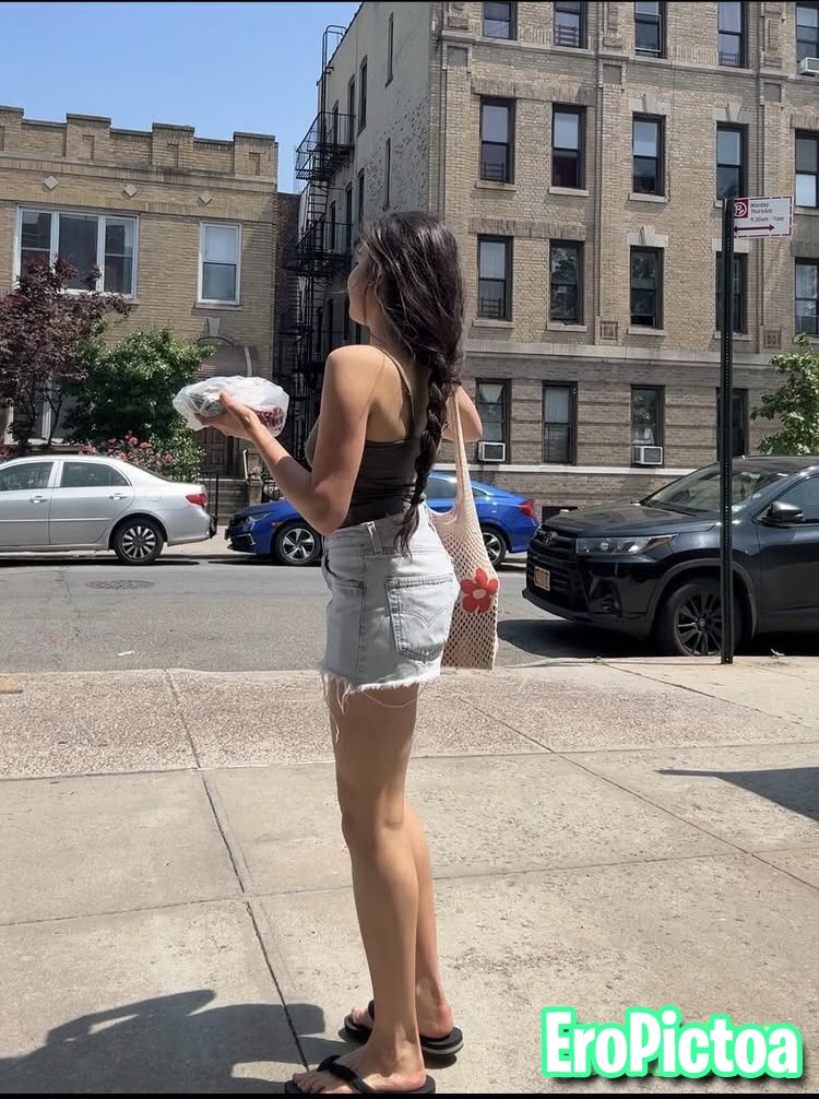 Milo Miriam slut ig photo featuring Feet