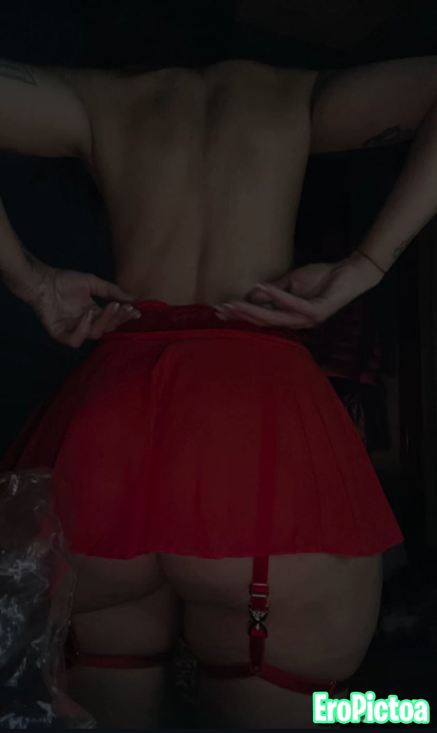 Milf culona IG photo featuring Instagram