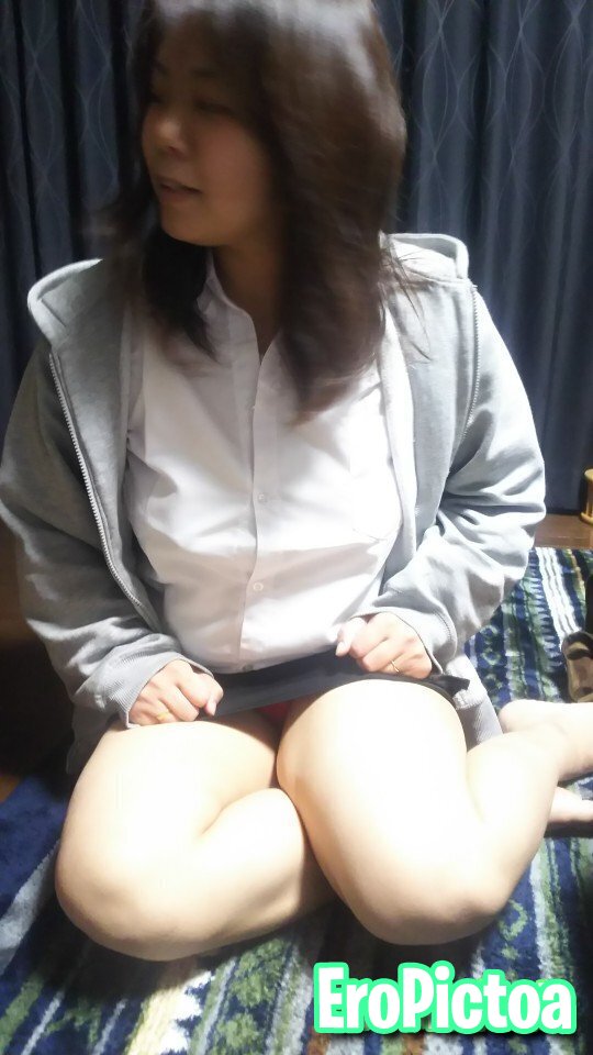 やすこ先輩 牛丼屋アルバイト 自称28歳 photo featuring ポチャ - Part 2