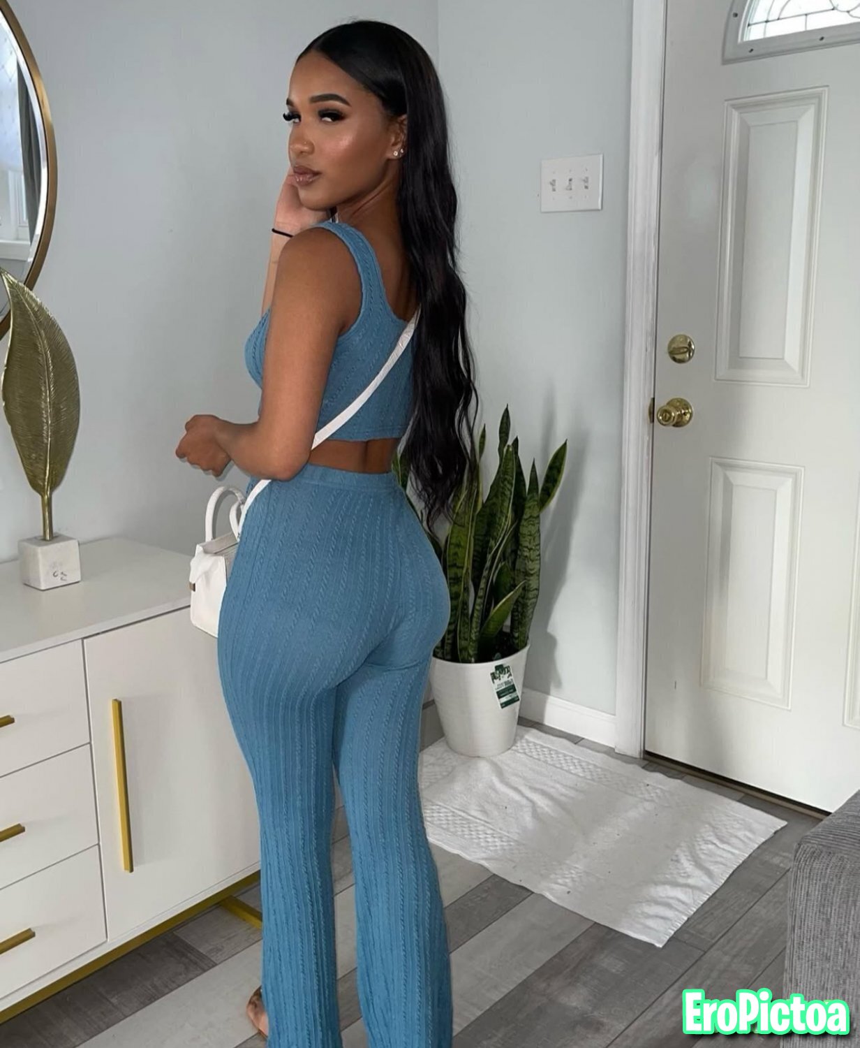 IG Wishlist #19 photo featuring instagram baddie - Part 9