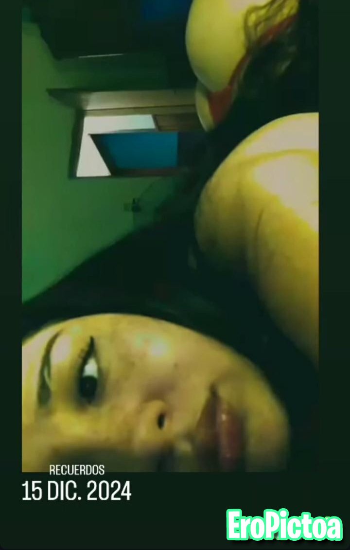 Más de Antonella (Wacha de ig) photo featuring Tetona