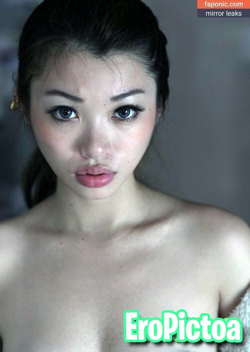 Singapore IG model photo featuring singapore