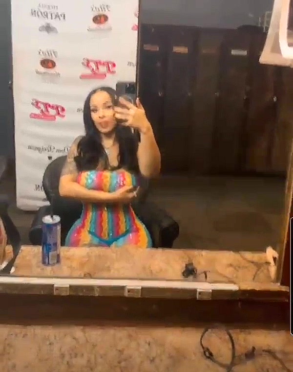 Thumbnail for Snow IG Live