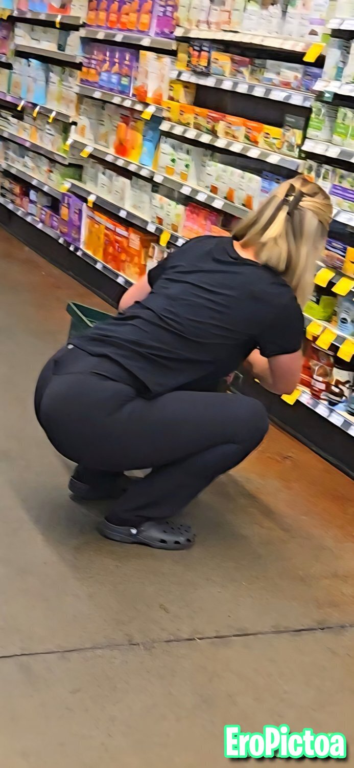 Rando Creepshots!! photo featuring Pawg