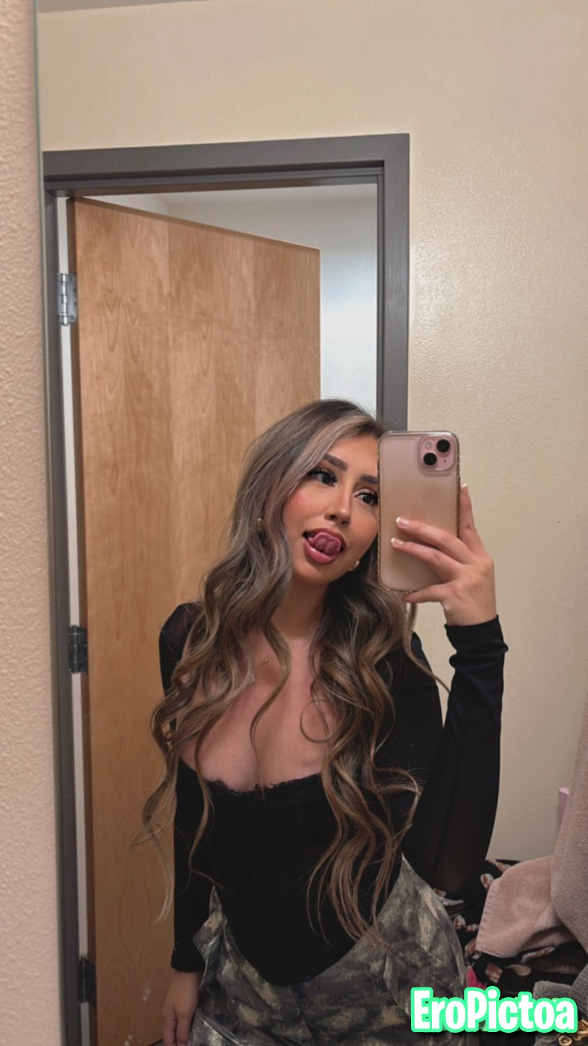 IG basic Latina slut photo featuring gf - Part 24