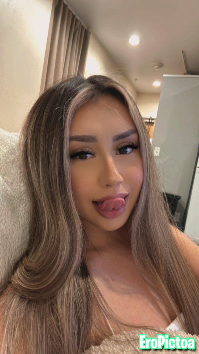 IG basic Latina slut photo featuring slut - Part 29