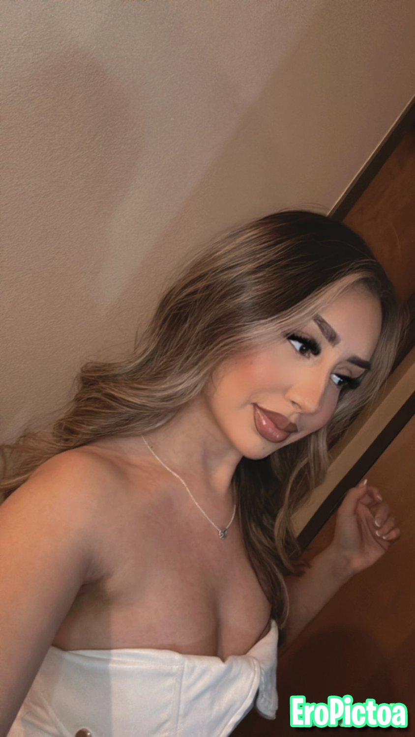 IG basic Latina slut photo featuring nudes - Part 34