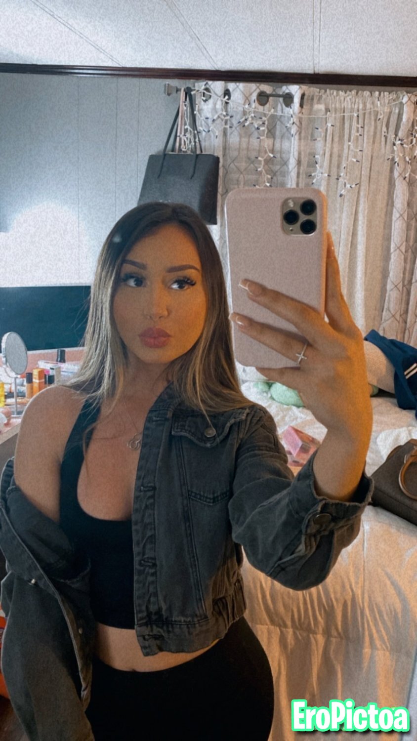 IG basic Latina slut photo featuring Latina - Part 37