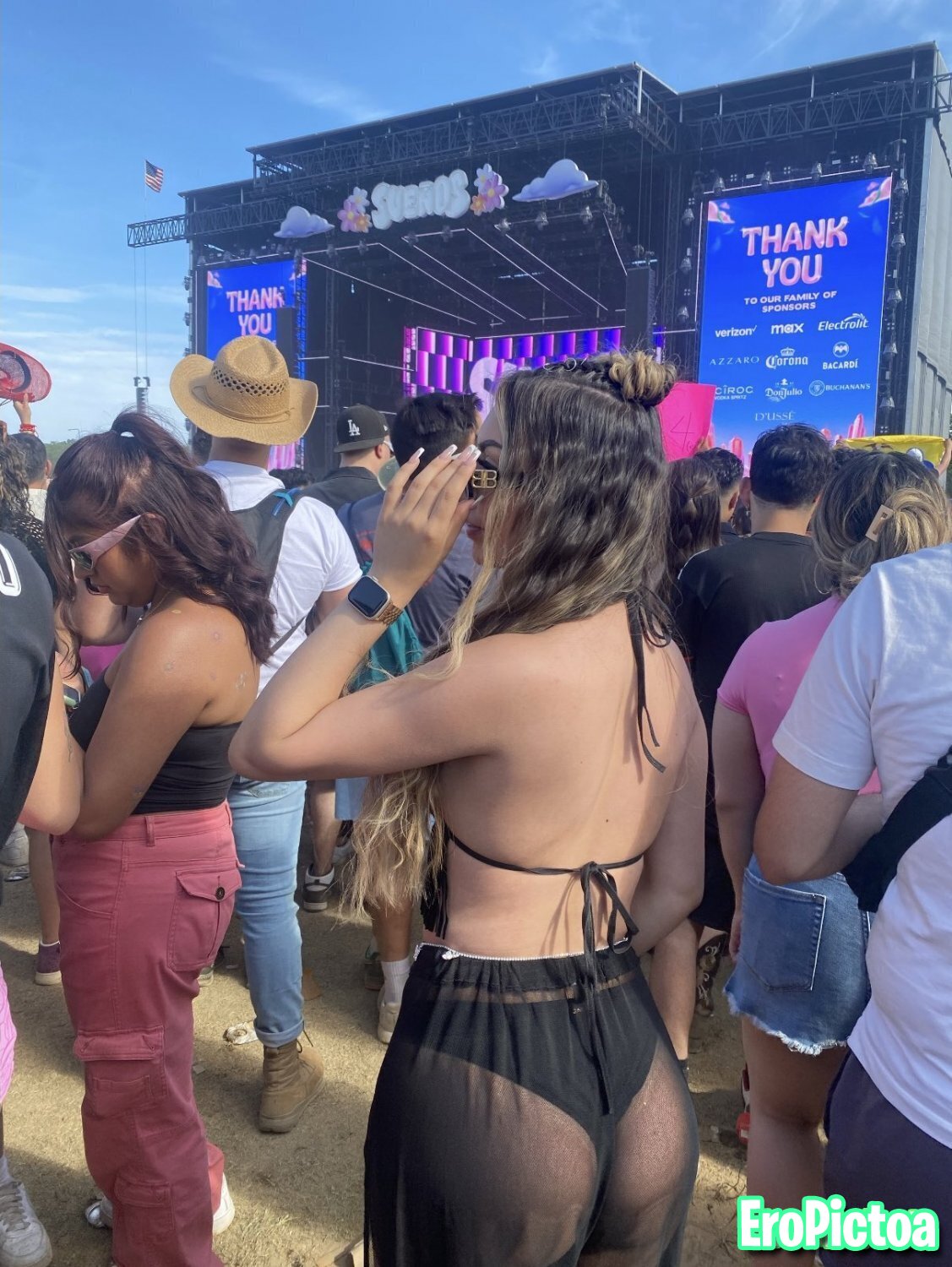 IG basic Latina slut photo featuring nudes - Part 7