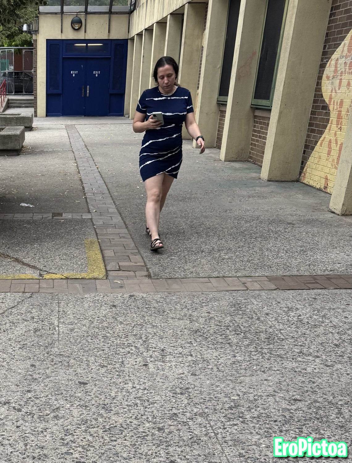 White Milf photo featuring milf candid - Part 4