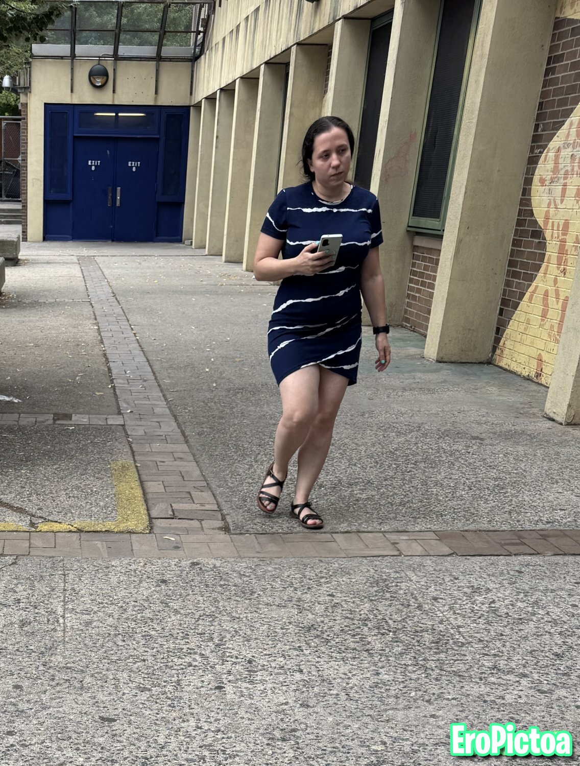 White Milf photo featuring milf candid - Part 5