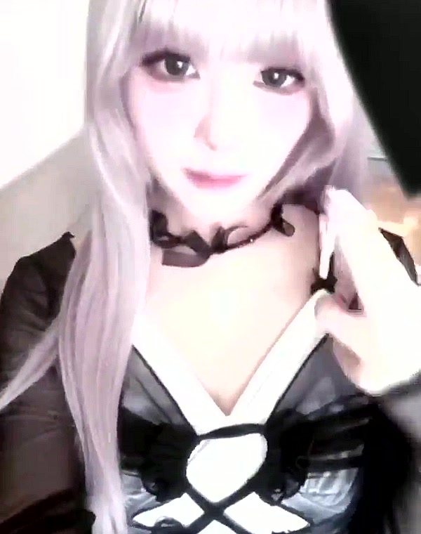 Thumbnail for おっぱいでかいギャル