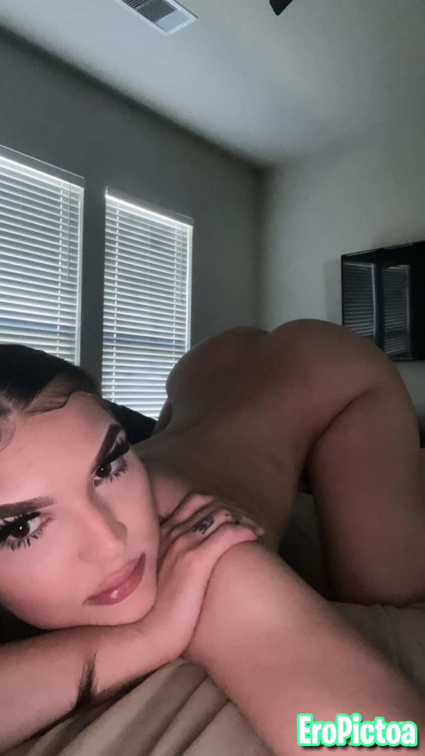 Instagram Slut From Houston photo