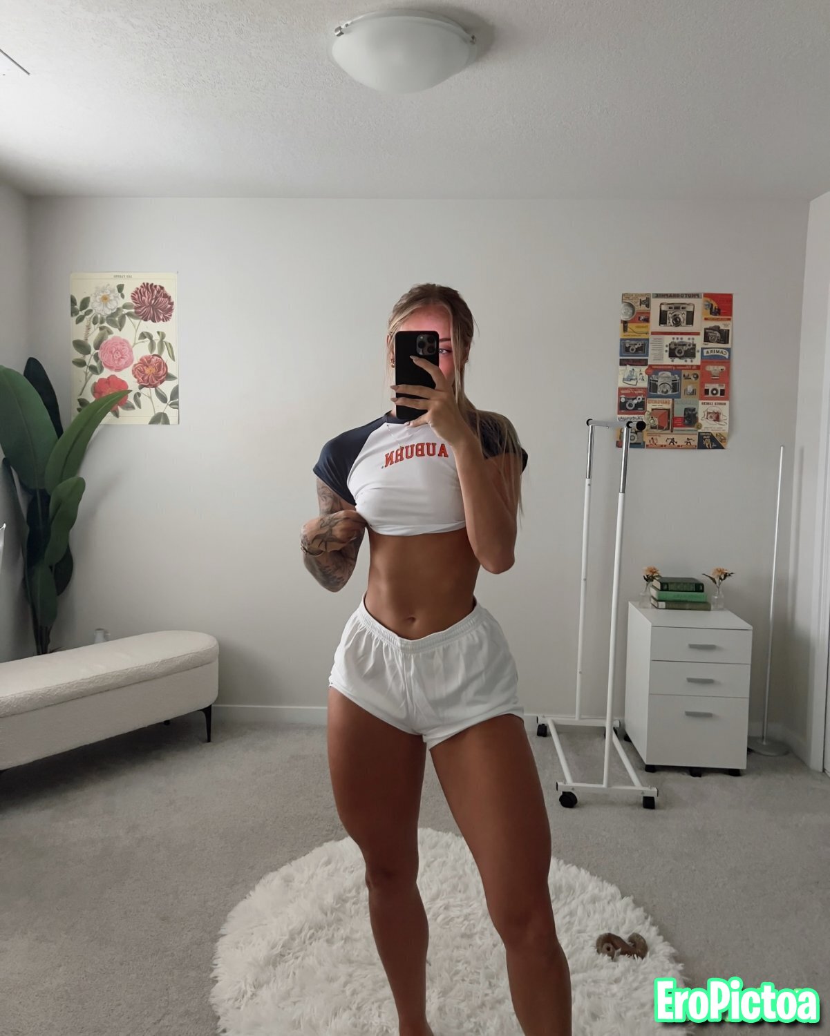 Tall Instagram Pawg photo - Part 46