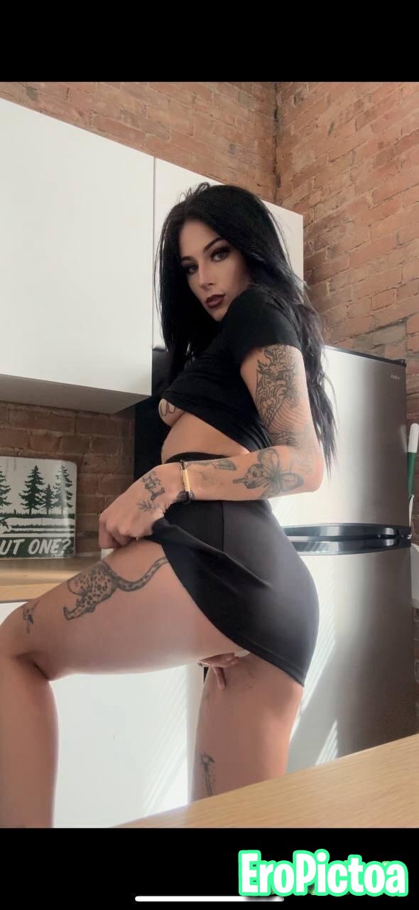 Milf Rhylie photo featuring Slut - Part 5