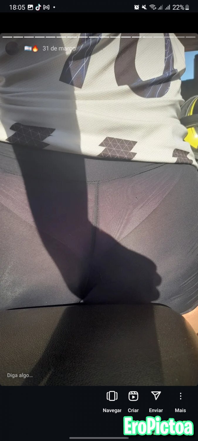 Cdzinha do Instagram photo featuring transparente