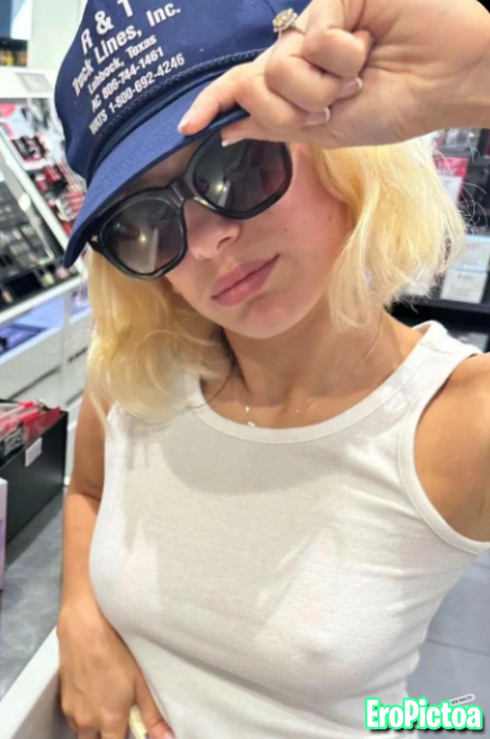 Hot Millie Bobby Brown photo