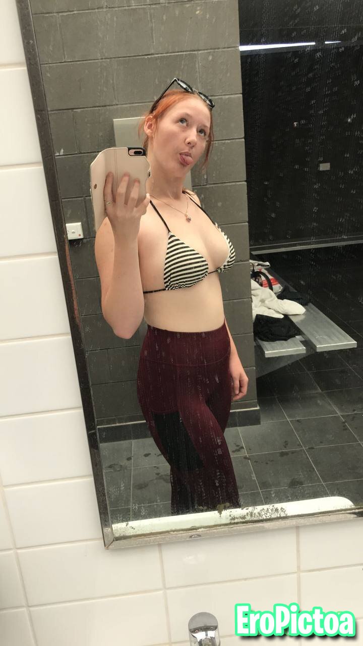Big tit slut Milly photo - Part 45