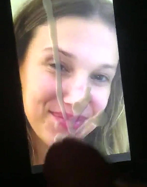 Thumbnail for Millie Bobby Brown Cum Tribute