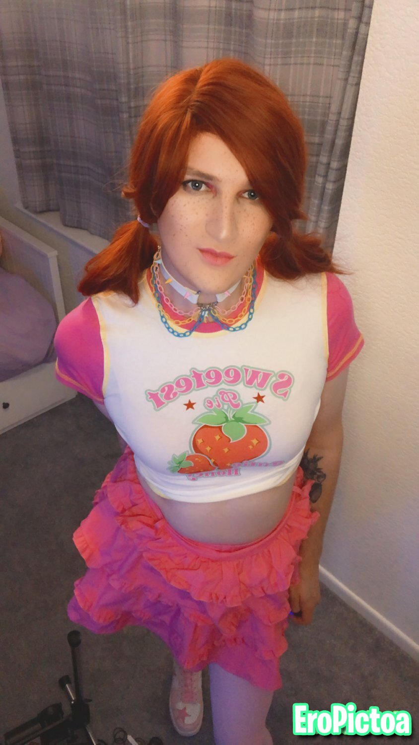 Sissy Millie photo featuring chastity