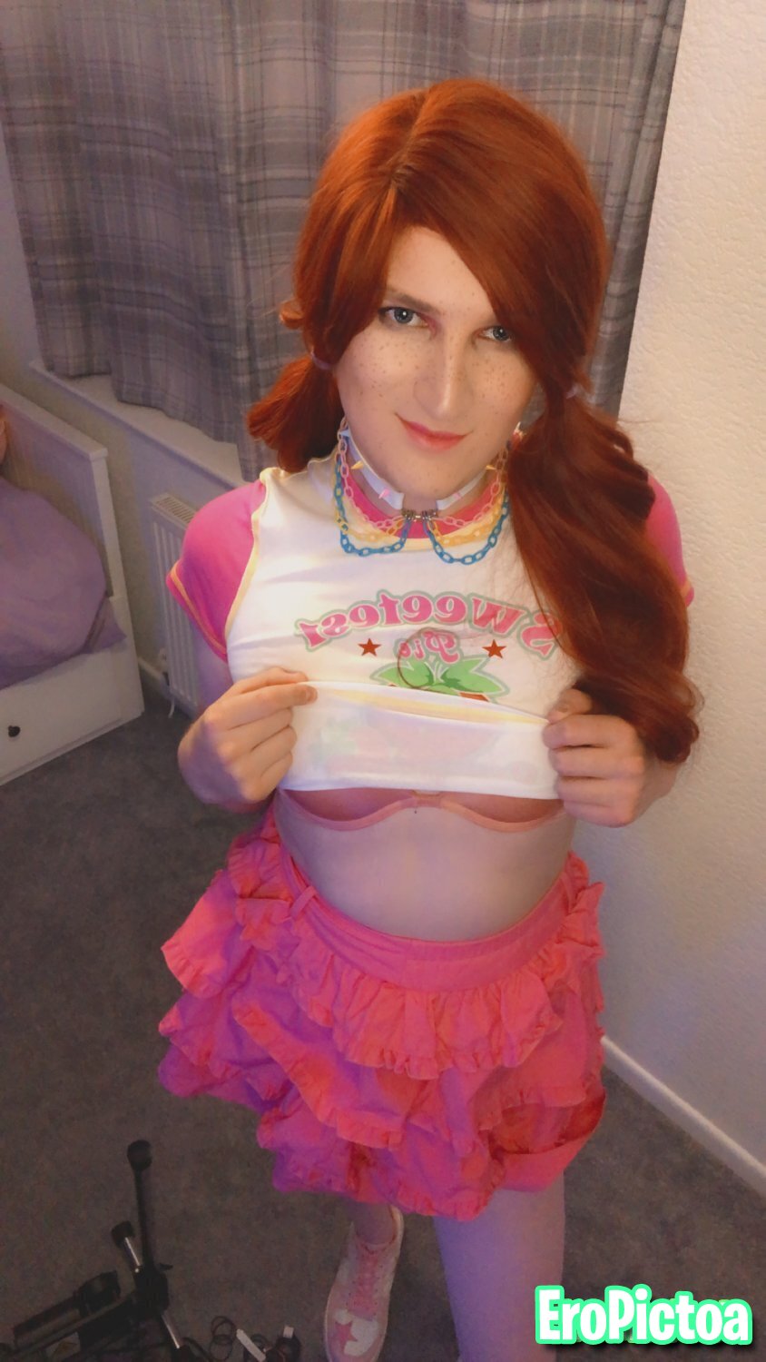 Sissy Millie photo featuring chastity