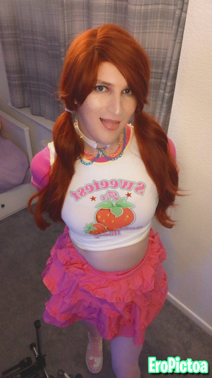 Sissy Millie photo featuring chastity