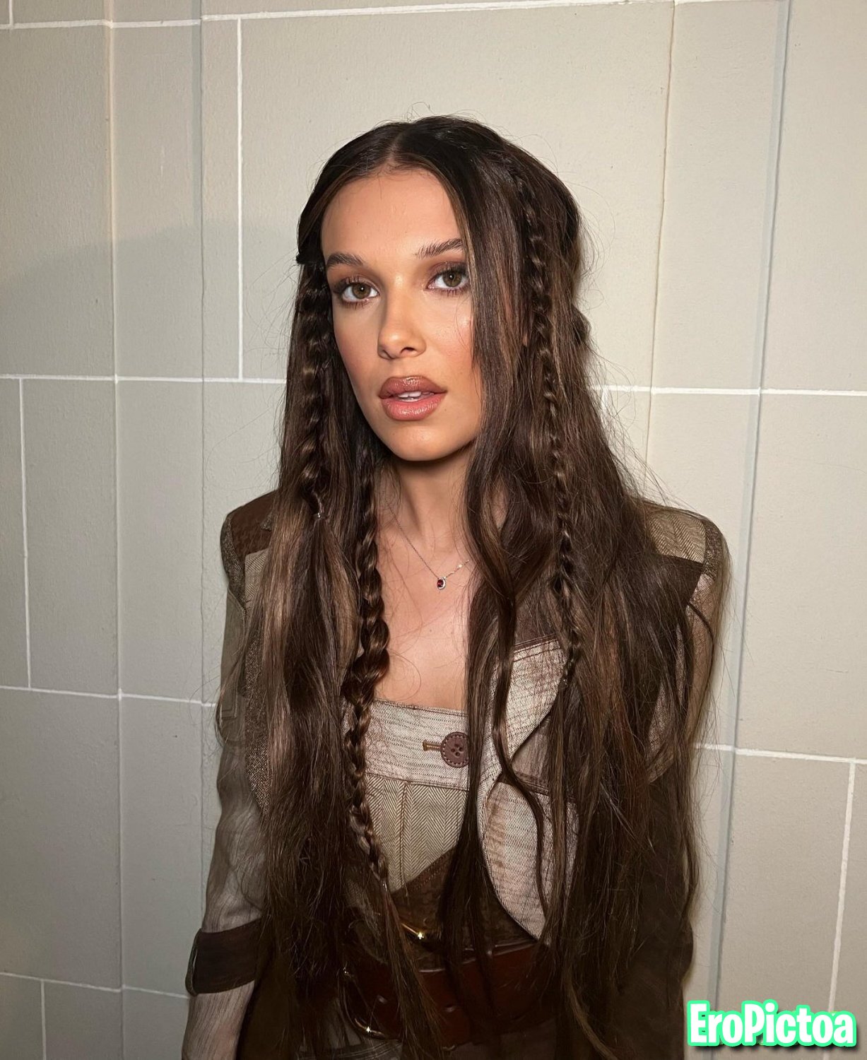 Millie Bobby Brown ❤ photo featuring Millie Bobby Brown