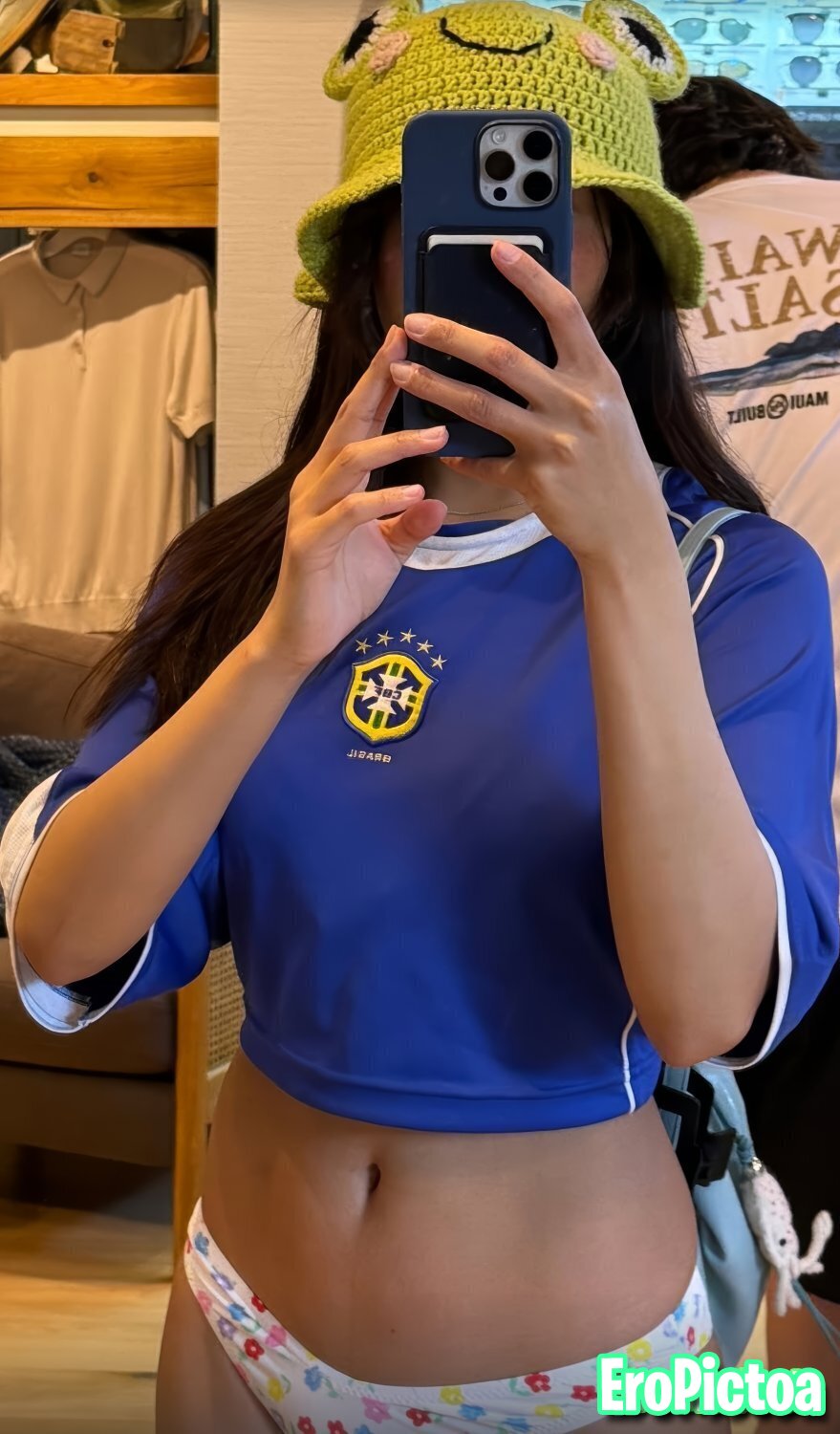 Neeko [3] photo featuring twitch streamer - Part 23