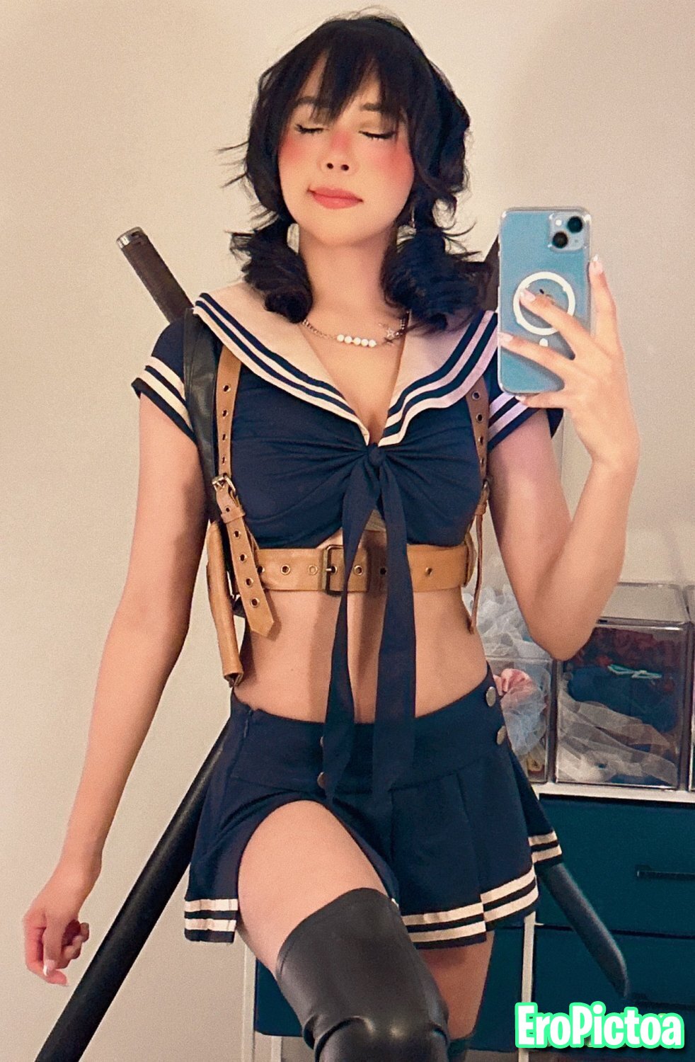 Neeko photo featuring Cleavage
