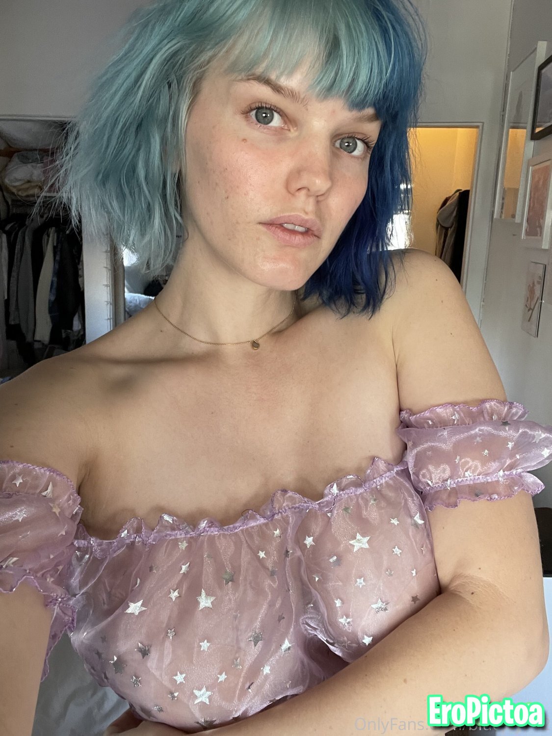 See_Through photo