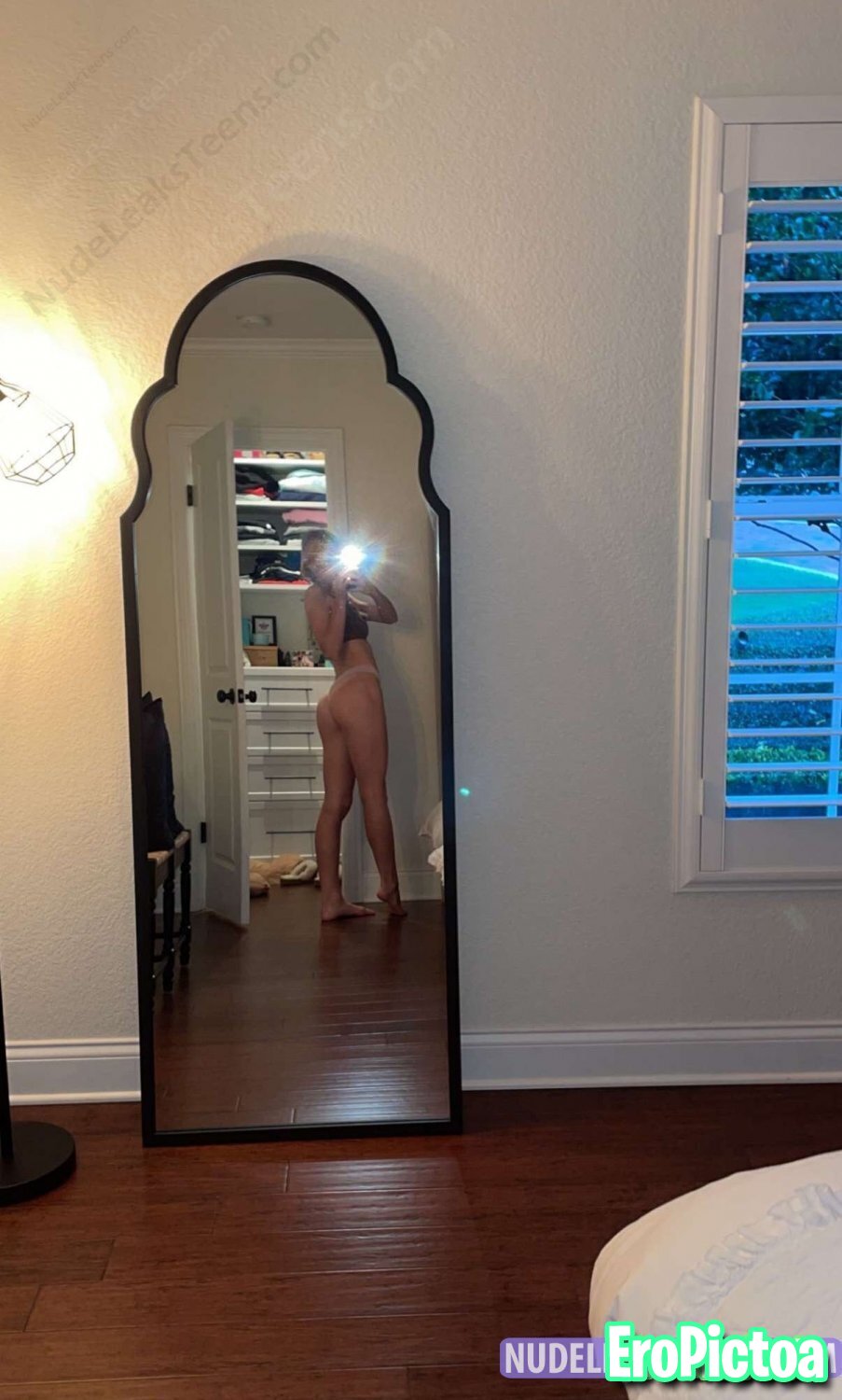 Claire photo
