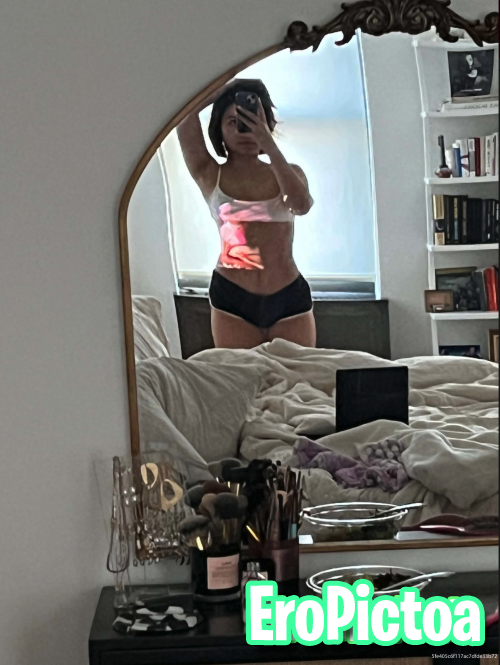 Julia Kelly - 2 photo - Part 21