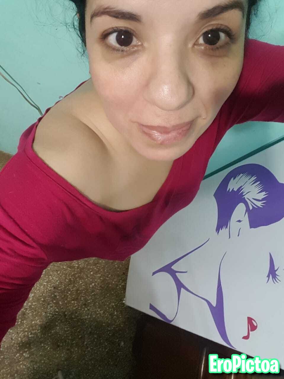 Milf enfermera photo featuring Bitch