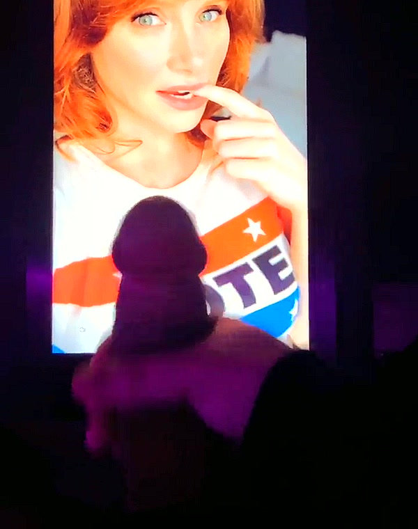 Thumbnail for Quick Cum trib to Bryce Dallas Howard