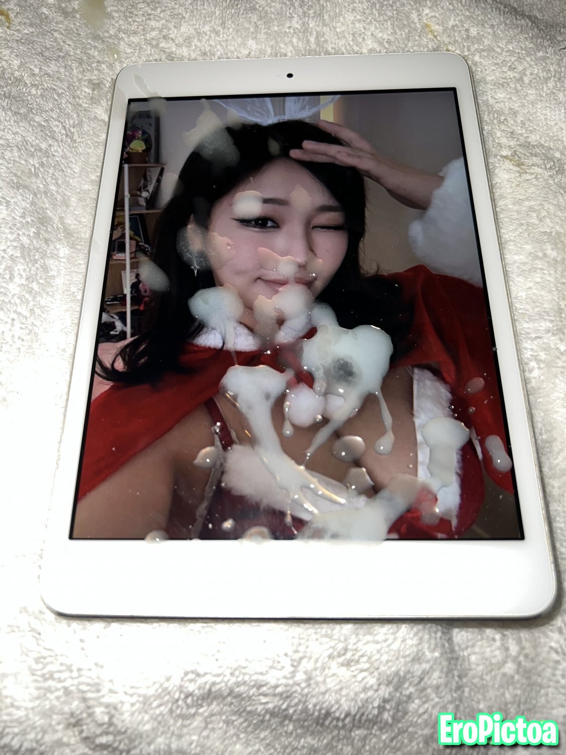 Hyoon trib #16 photo featuring tribute
