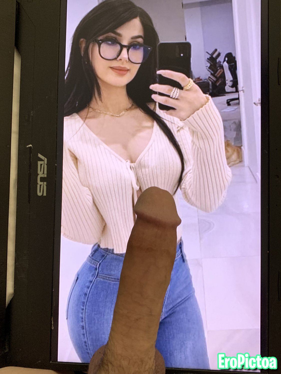 Tribs for $S$niperwolf photo featuring cock