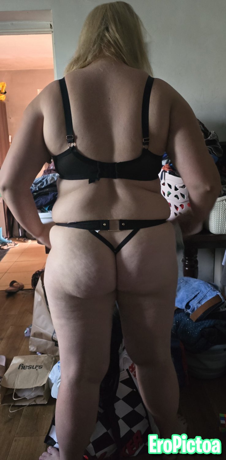 Hidden cam thong ass photo - Part 1