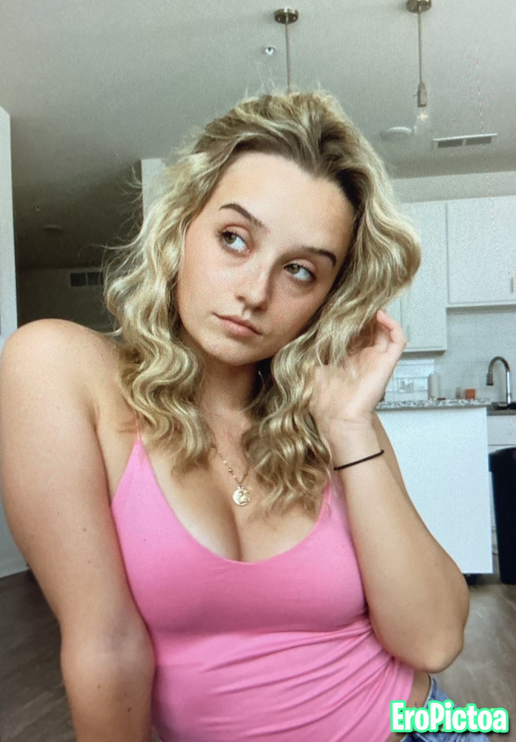 College blonde photo
