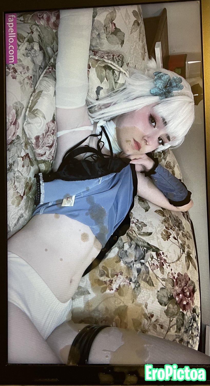 Cosplayer cum trib photo featuring cumtribute - Part 2