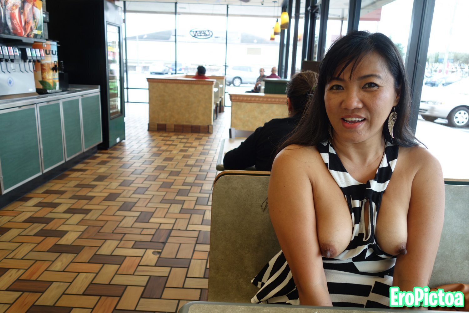 Asian MILF Luann photo featuring asian